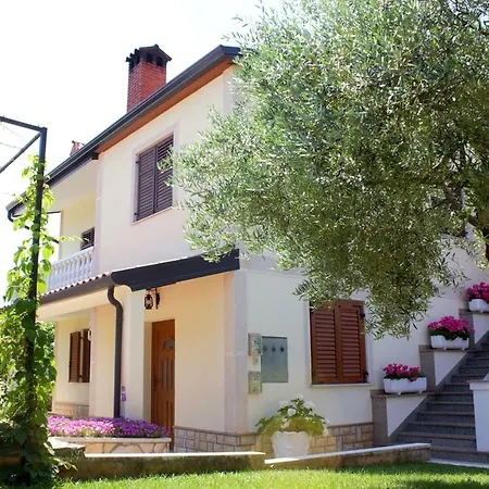 Kris Apartament