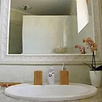 Apartament Kris *