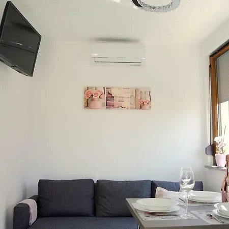 Kris Apartamento *